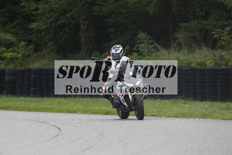 Archiv-2025/52 10.09.2025 FREERIDE Training  ADR/Gruppe B/Team